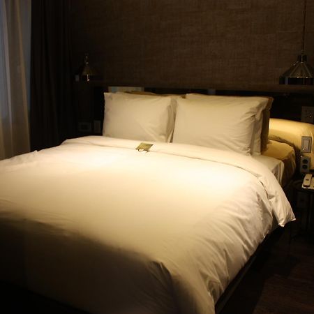 The Hotel Young Inn โซล ภายนอก รูปภาพ