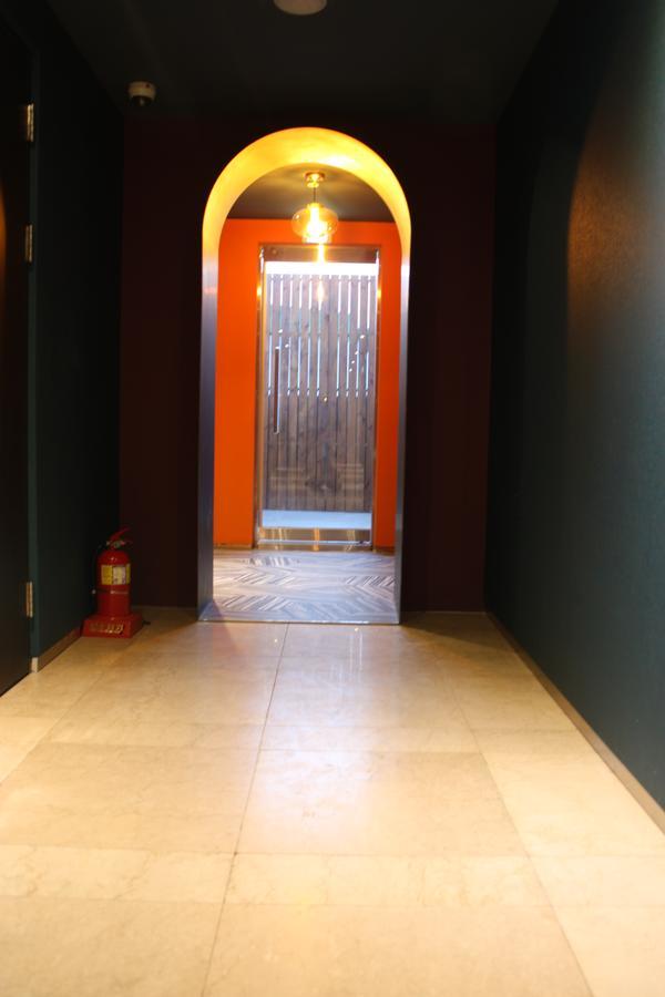 The Hotel Young Inn โซล ภายนอก รูปภาพ